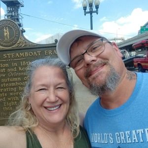 Meet your Posher, Sabra